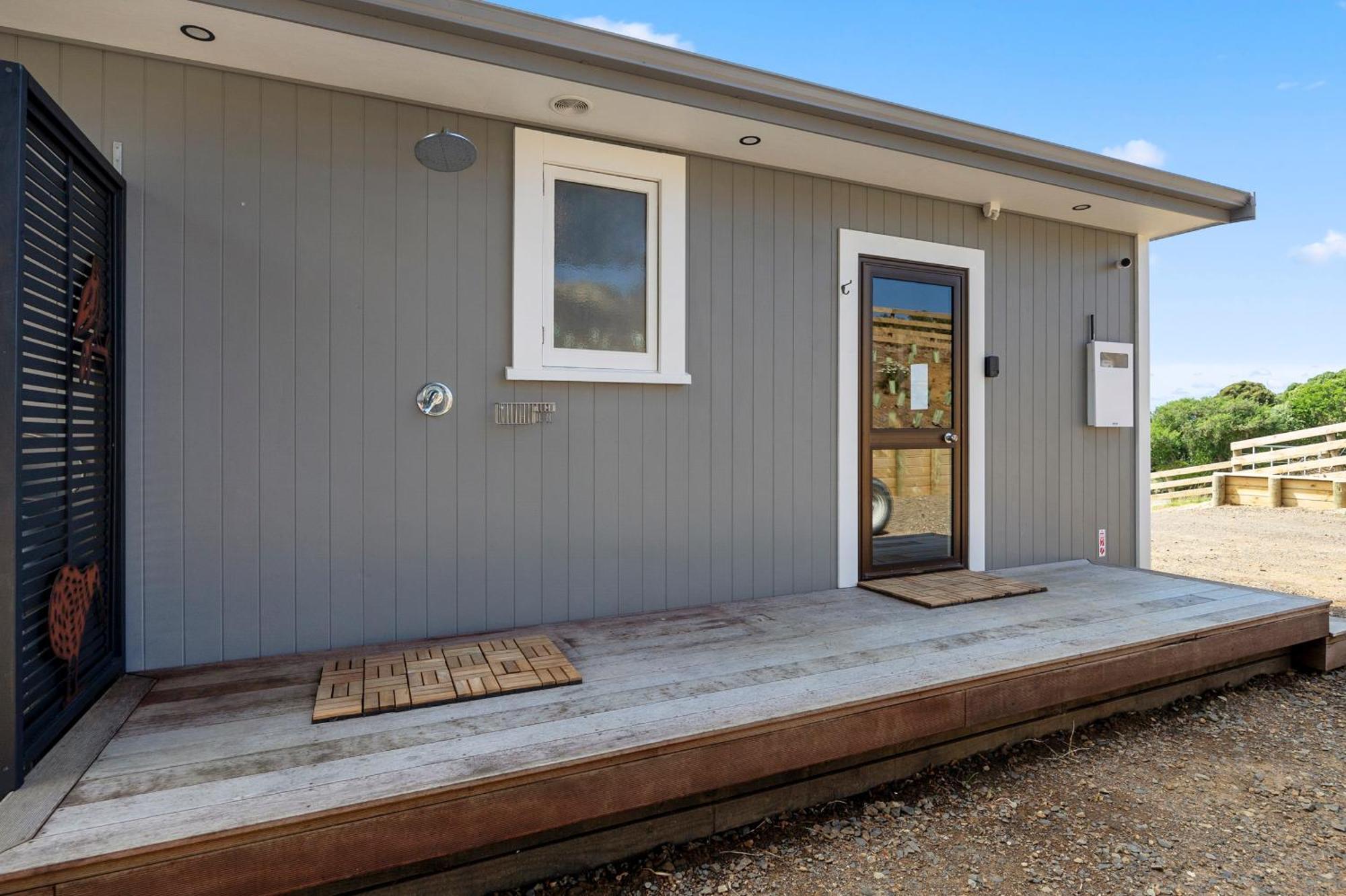 Moeraki Beach Haven - Otago Beachfront Home Экстерьер фото