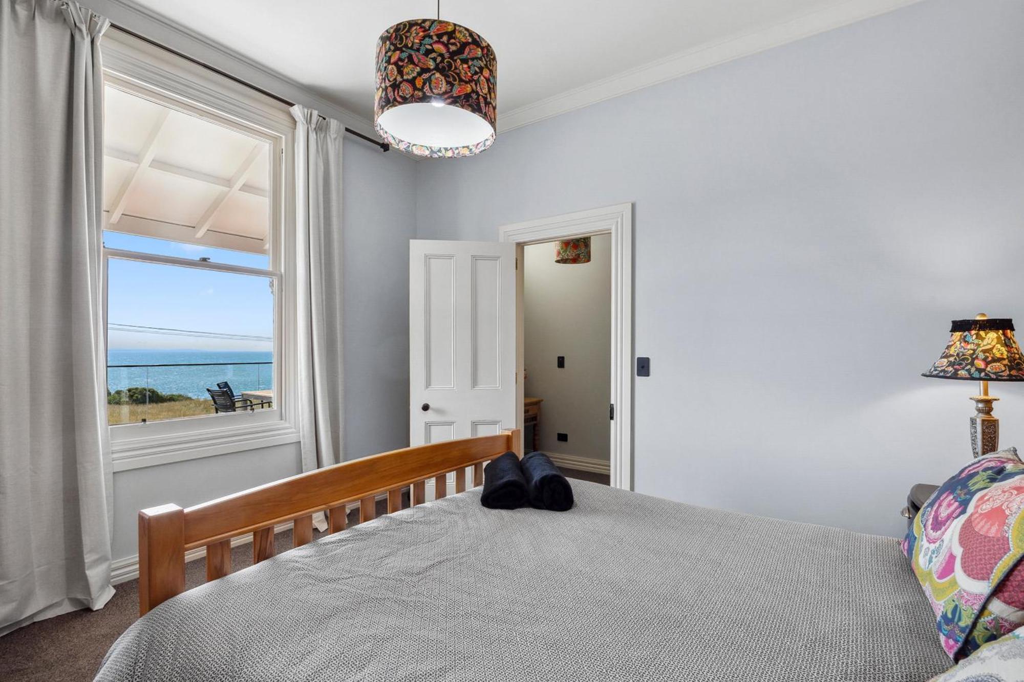 Moeraki Beach Haven - Otago Beachfront Home Экстерьер фото